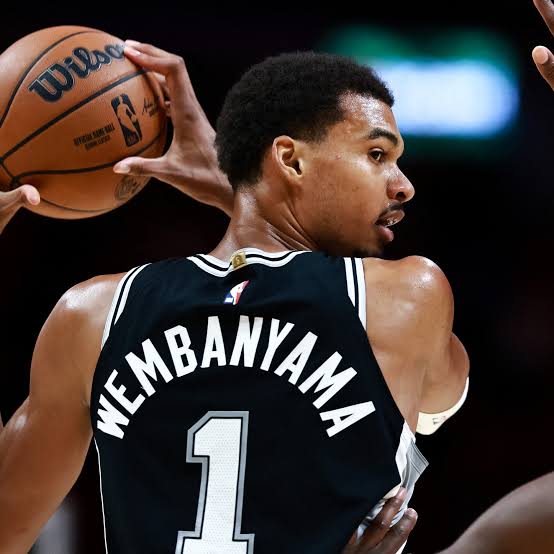 🏀 Victor Wembanyama  NBA !